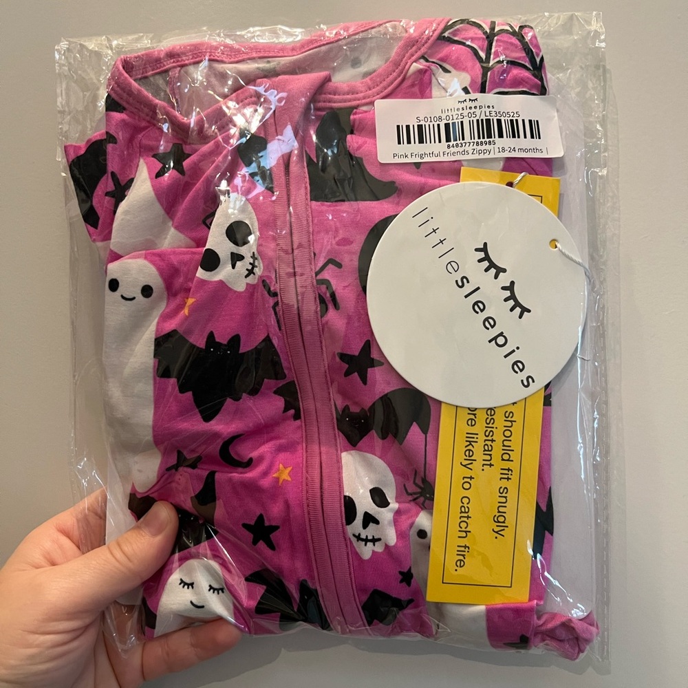 NWT Little Sleepies ‘Frightful Friends’ Print Zippy